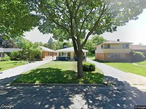 94Th, MILWAUKEE, WI 53222