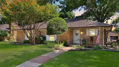 Gwendola, MCKINNEY, TX 75071