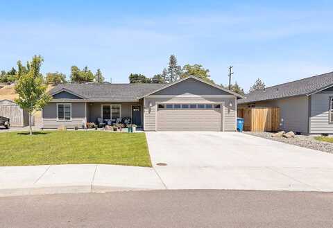 Crista, PRINEVILLE, OR 97754