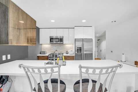 Innes, SAN FRANCISCO, CA 94124