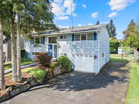 38Th, MOUNTLAKE TERRACE, WA 98043