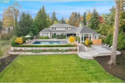 Knaus, LAKE OSWEGO, OR 97034
