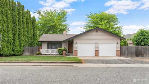 3Rd, EAST WENATCHEE, WA 98802