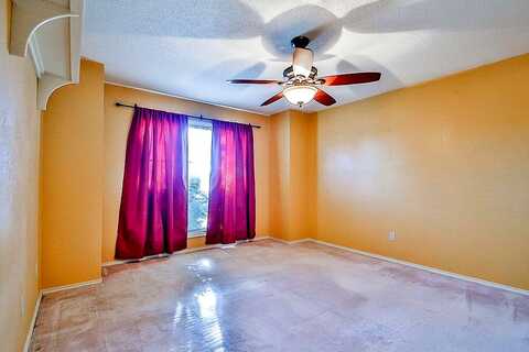 94Th, LUBBOCK, TX 79424