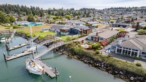 Cay, ANACORTES, WA 98221