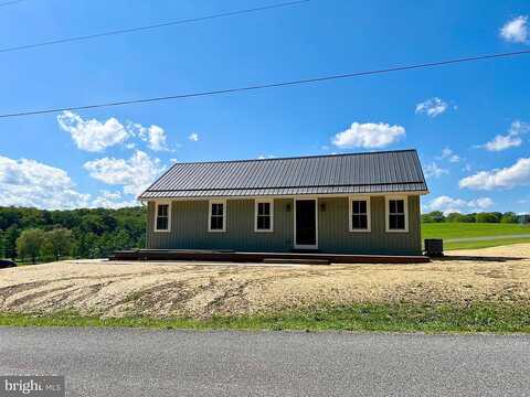 Pine Hollow, CLAYSBURG, PA 16625