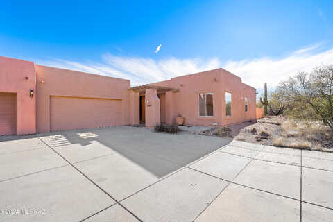 Langtry, TUCSON, AZ 85747