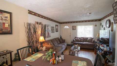 12Th, PENSACOLA, FL 32503