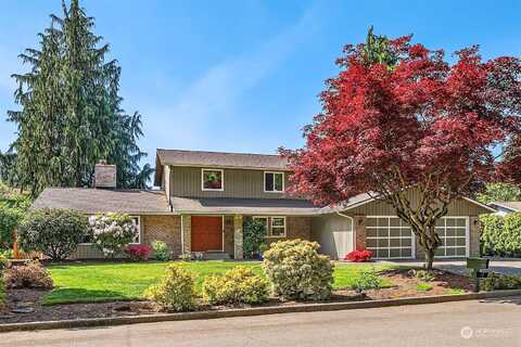 205Th, LAKE FOREST PARK, WA 98155