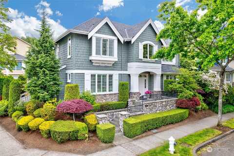 30Th, ISSAQUAH, WA 98029