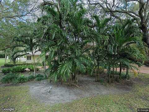 Sw 58Th Ave, Pinecrest, FL 33156