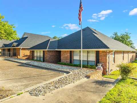 Ridgeview, CLIFTON, TX 76634