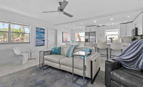 Flanders, DELRAY BEACH, FL 33484