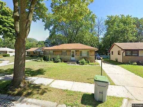 81St, MILWAUKEE, WI 53222