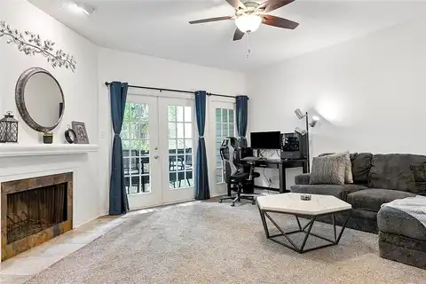 Royal Ln, Dallas, TX 75231