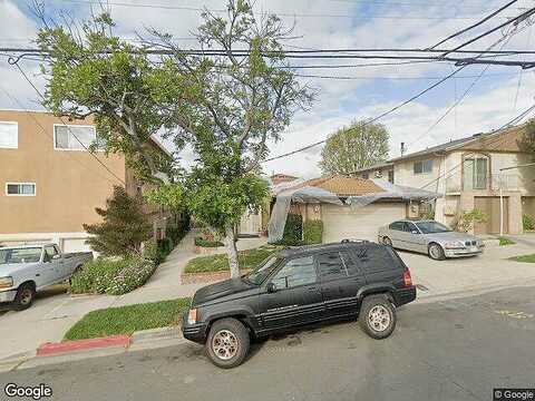 Molino Ave, Signal Hill, CA 90755