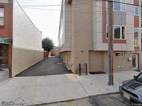 E Susquehanna Ave, Philadelphia, PA 19125