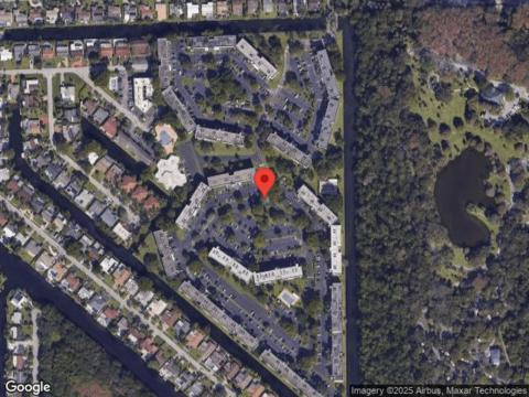 Royal Park, OAKLAND PARK, FL 33309