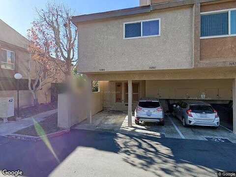 Bluewater Ln, Huntington Beach, CA 92649