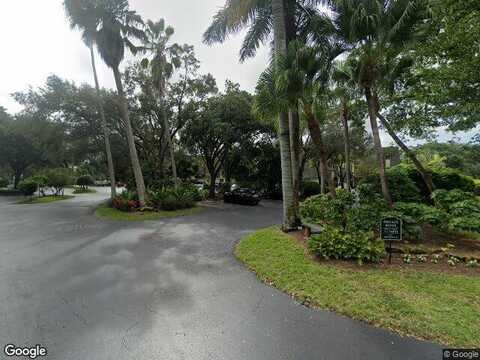 Spoonbill Ln, Naples, FL 34105