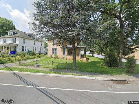 Valley Rd, ENOLA, PA 17025