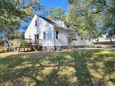 S3928 Ostrem Rd, Viroqua, WI 54665