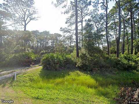N Bay Shore Dr, Eastpoint, FL 32328