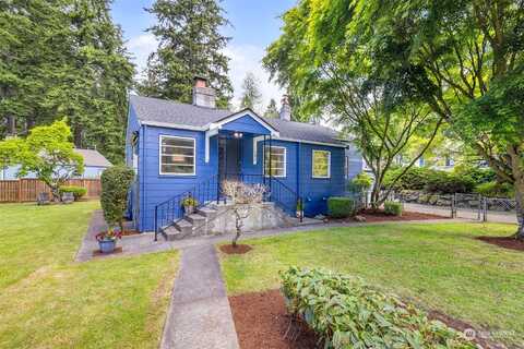 N 143Rd Street, Seattle, WA 98133