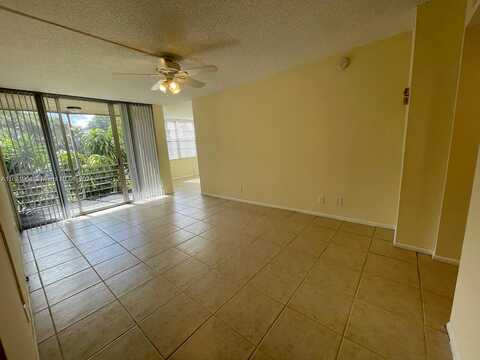 Live Oak Pl, Davie, FL 33324