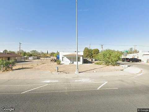 N Loop Dr Rear, El Paso, TX 79907