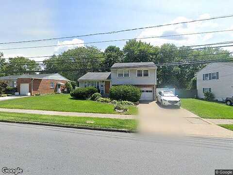 Fairmont Ave, Whitehall, PA 18052