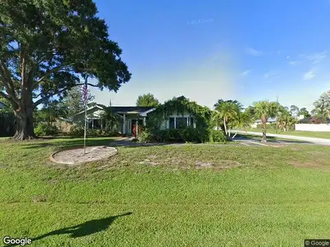 Se Starflower Avenue, Port Saint Lucie, FL 34953