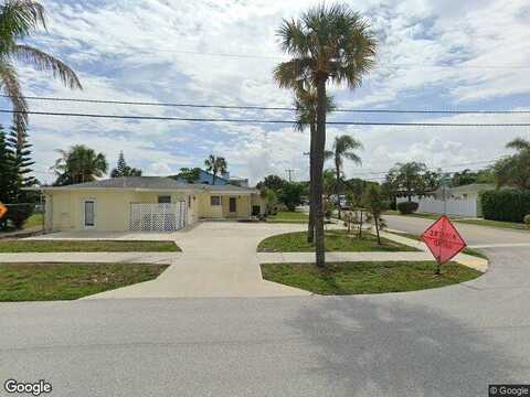 Duke Dr, Lake Worth, FL 33460