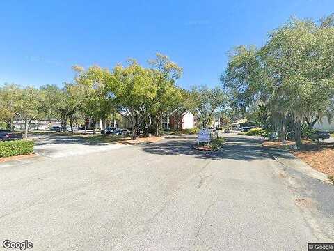 Parsons Lake Path, Brandon, FL 33511