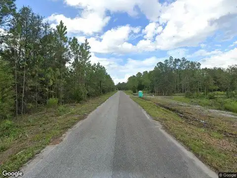 E Horseshoe Court, Palatka, FL 32177