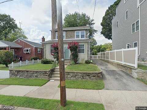 Cinnaminson St, Philadelphia, PA 19128