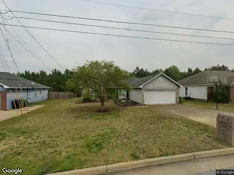 Spurlin Ct, Columbus, GA 31907