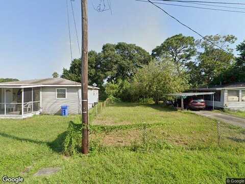 W Robson St, Tampa, FL 33614