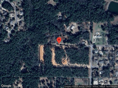 Louis Cir, Crestview, FL 32536