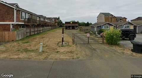 Ocean Beach Blvd S # 8, Long Beach, WA 98631