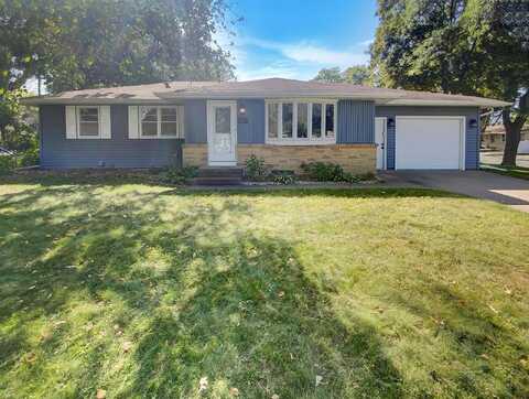 17Th Street, Hastings, MN 55033