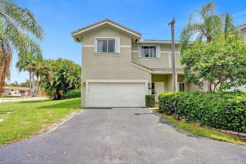 Pointe Villa Drive, Lighthouse Point, FL 33064