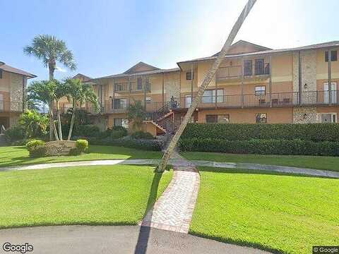 Clam Ct #11, Naples, FL 34102