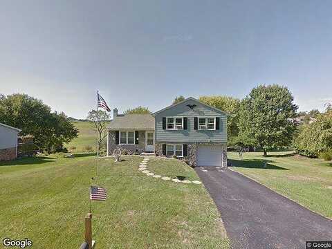 Melissa Dr, Mount Pleasant, PA 15666