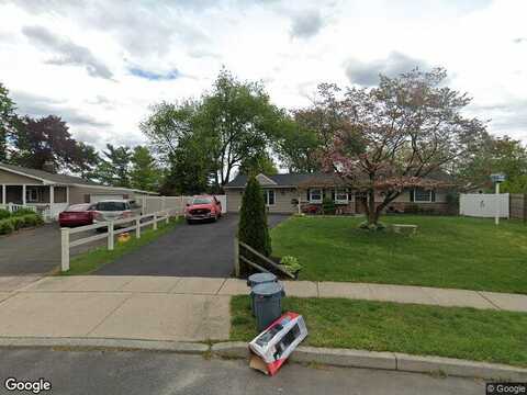 Liberty Cir #46, Levittown, PA 19054