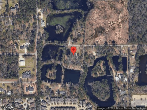 Lark Ln, Conroe, TX 77384