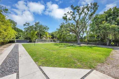 Little Avenue, Miami, FL 33133