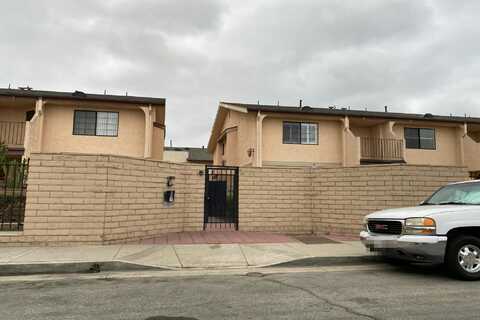 Studebaker Rd No 19, Norwalk, CA 90650