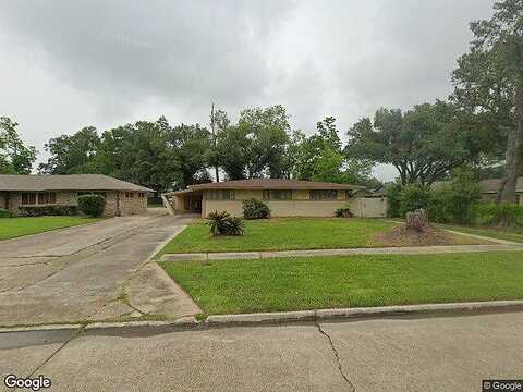 11Th, LAKE CHARLES, LA 70601