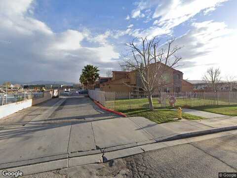 Avenue Q4, PALMDALE, CA 93550